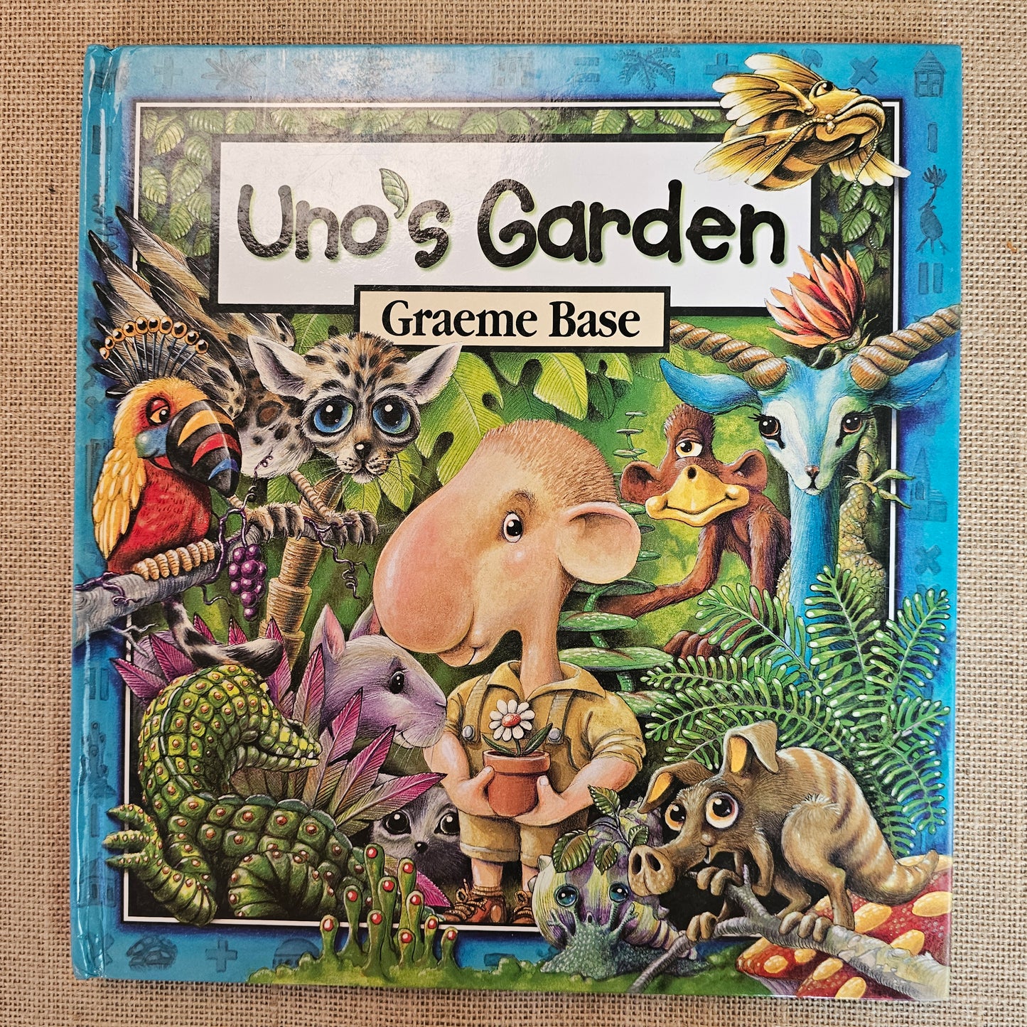 PLB000025 - Uno's Garden