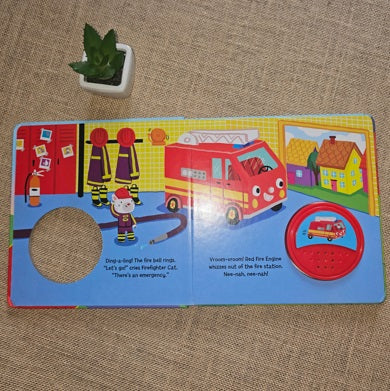 PLB000007 - The Red Fire Engine with Music - Hard Cover