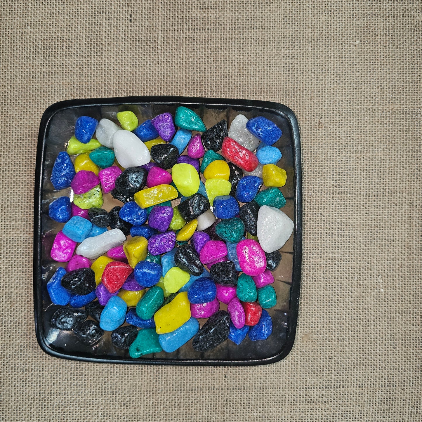 PS000011 - Assorted colorful pebbles - 500 Grams