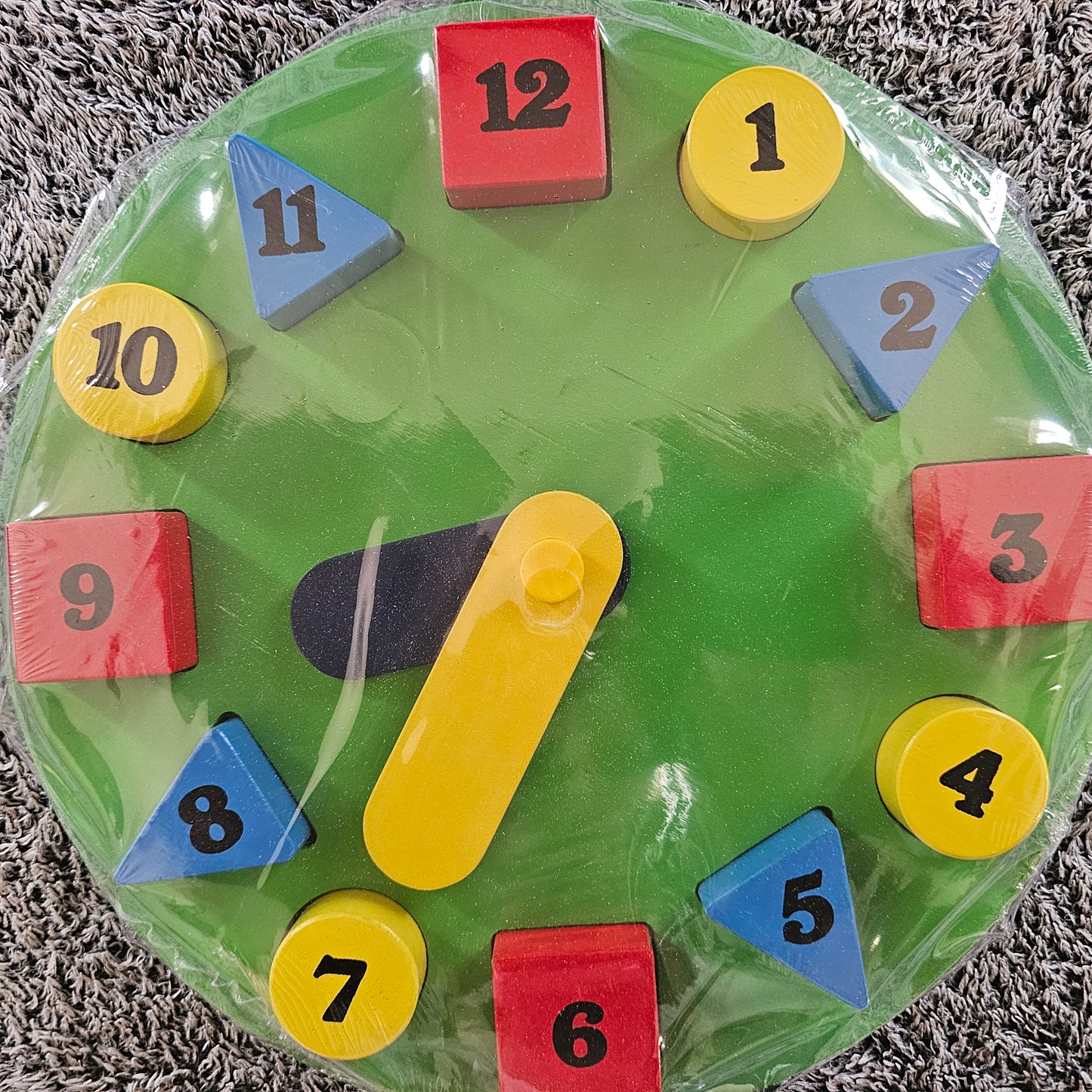 BLT000017 - Circle Clock (Green)