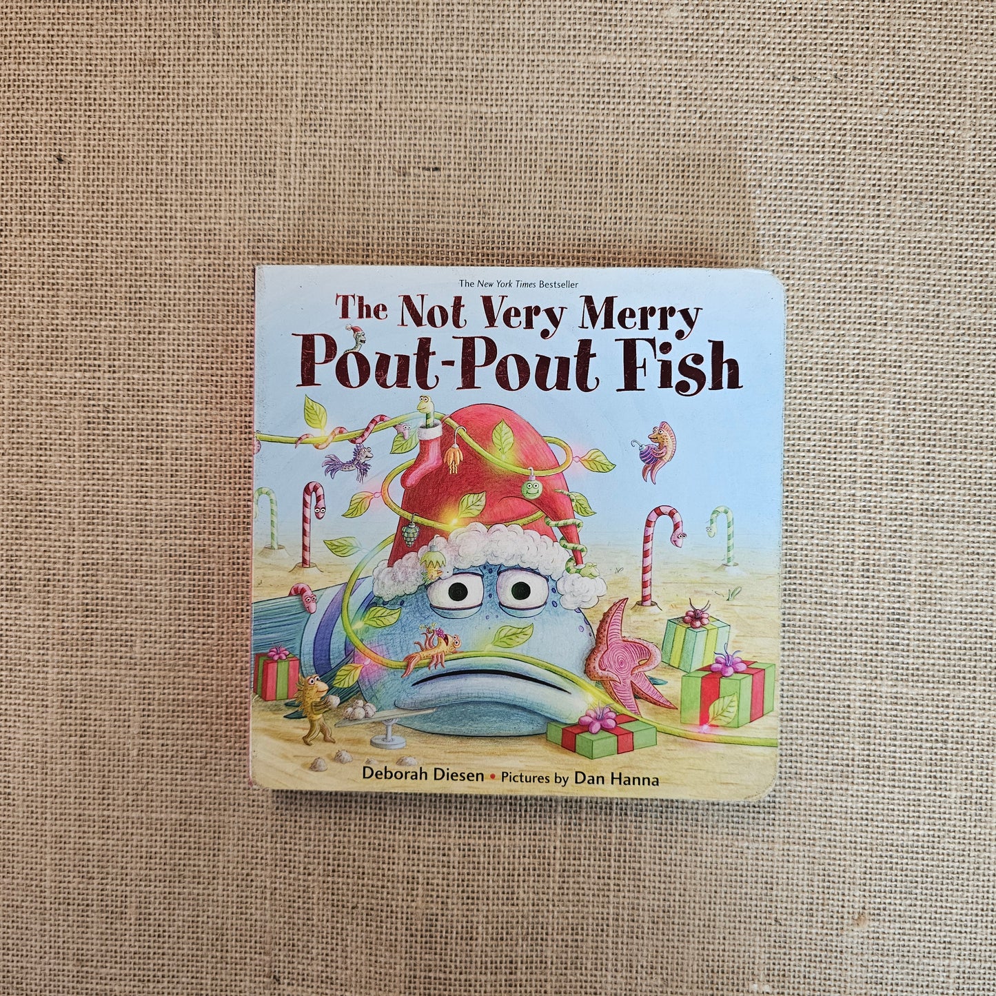 PLB000057 - The Not Very Merry Pout-Pout Fish